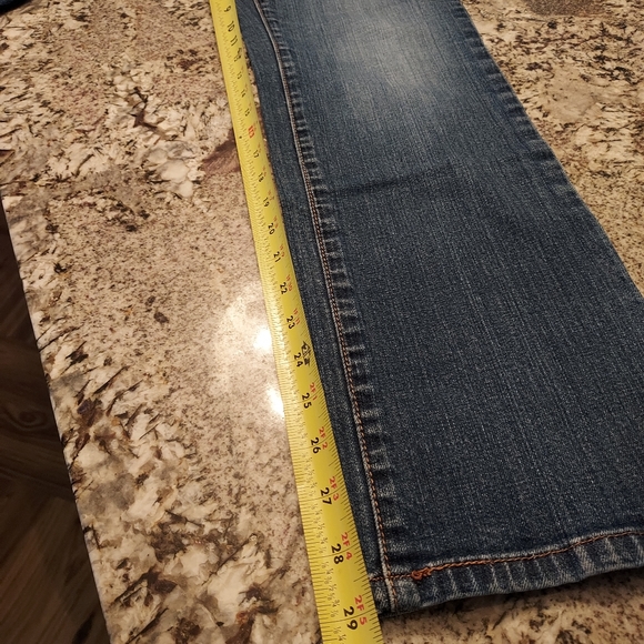 Vintage Levi's 505 Straight Leg Jeans 8M. - Picture 9 of 12